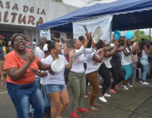 Cacerolazo Tercer día de Paro