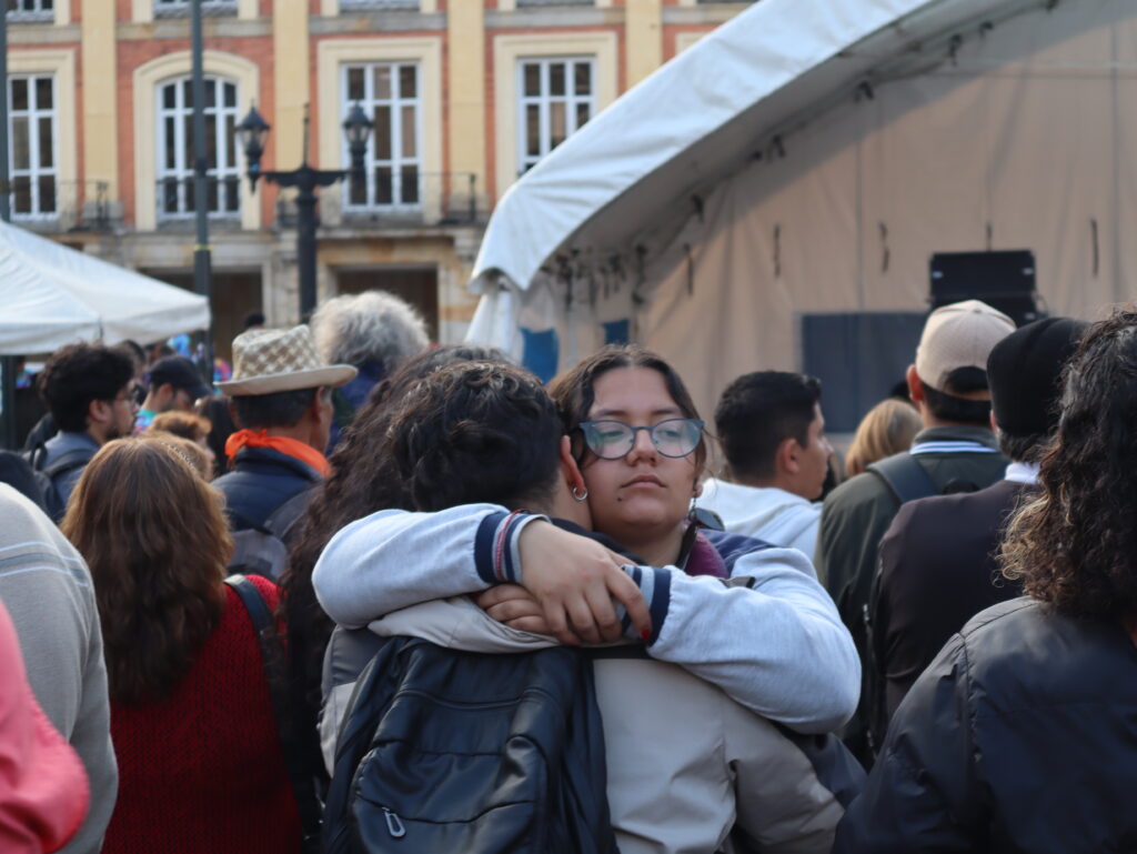 dhColombia Las imágenes que dejó el acto simbólico por los 40 años del holocausto del Palacio de Justicia | Galería IMG 1084