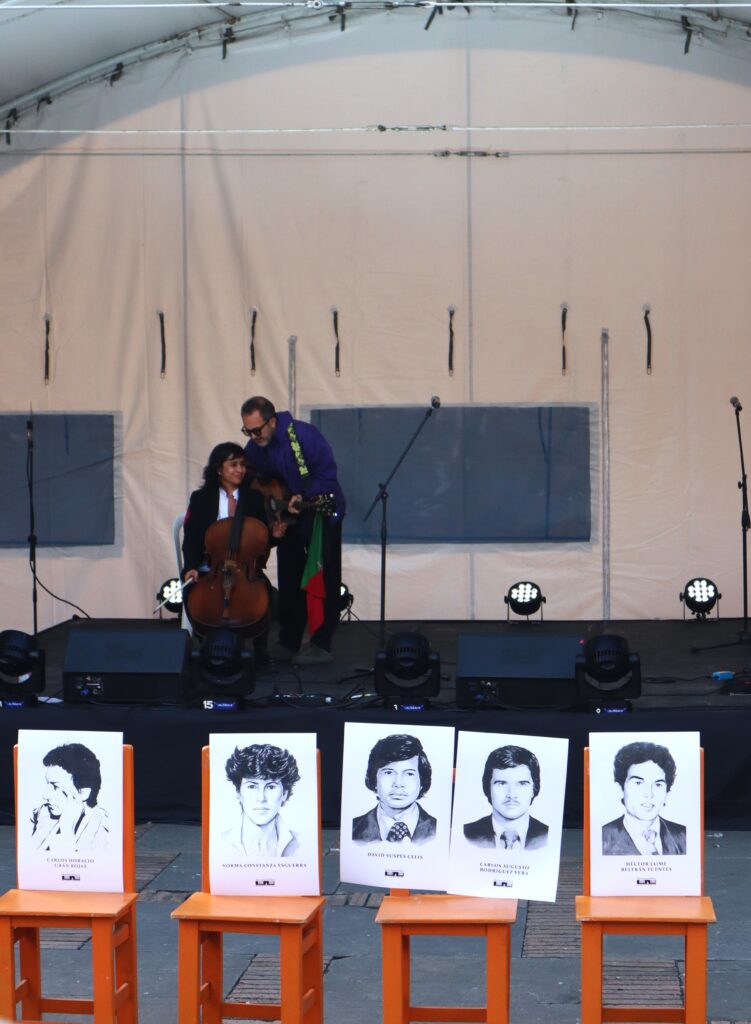 dhColombia Las imágenes que dejó el acto simbólico por los 40 años del holocausto del Palacio de Justicia | Galería Va 5