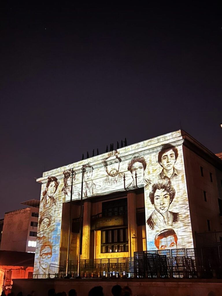 dhColombia Las imágenes que dejó el acto simbólico por los 40 años del holocausto del Palacio de Justicia | Galería Va ultima